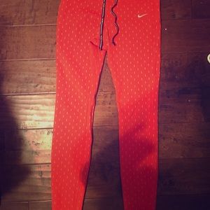 Nike leggings